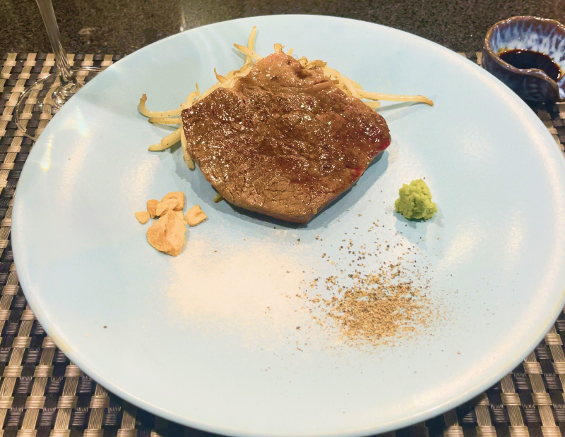 渡(WATARU) ステーキ